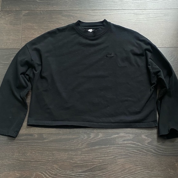 NIKE Women’s Sportswear Jersey Black Mock Neck - Picture 4 of 5